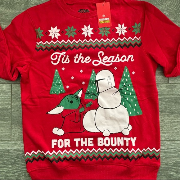 Boy Mandalorian “Tis The Season For The Bounty" Christmas Fleece Sweatshirt - Picture 11 of 11